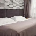 4 Smart ホテル
