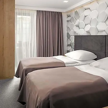 Otel 4 Smart