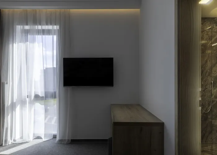4 Smart Hotel